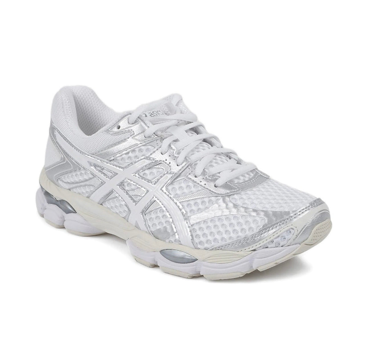ASICS Gel cumulus white - high-performance athletic footwear in White with advanced cushioning