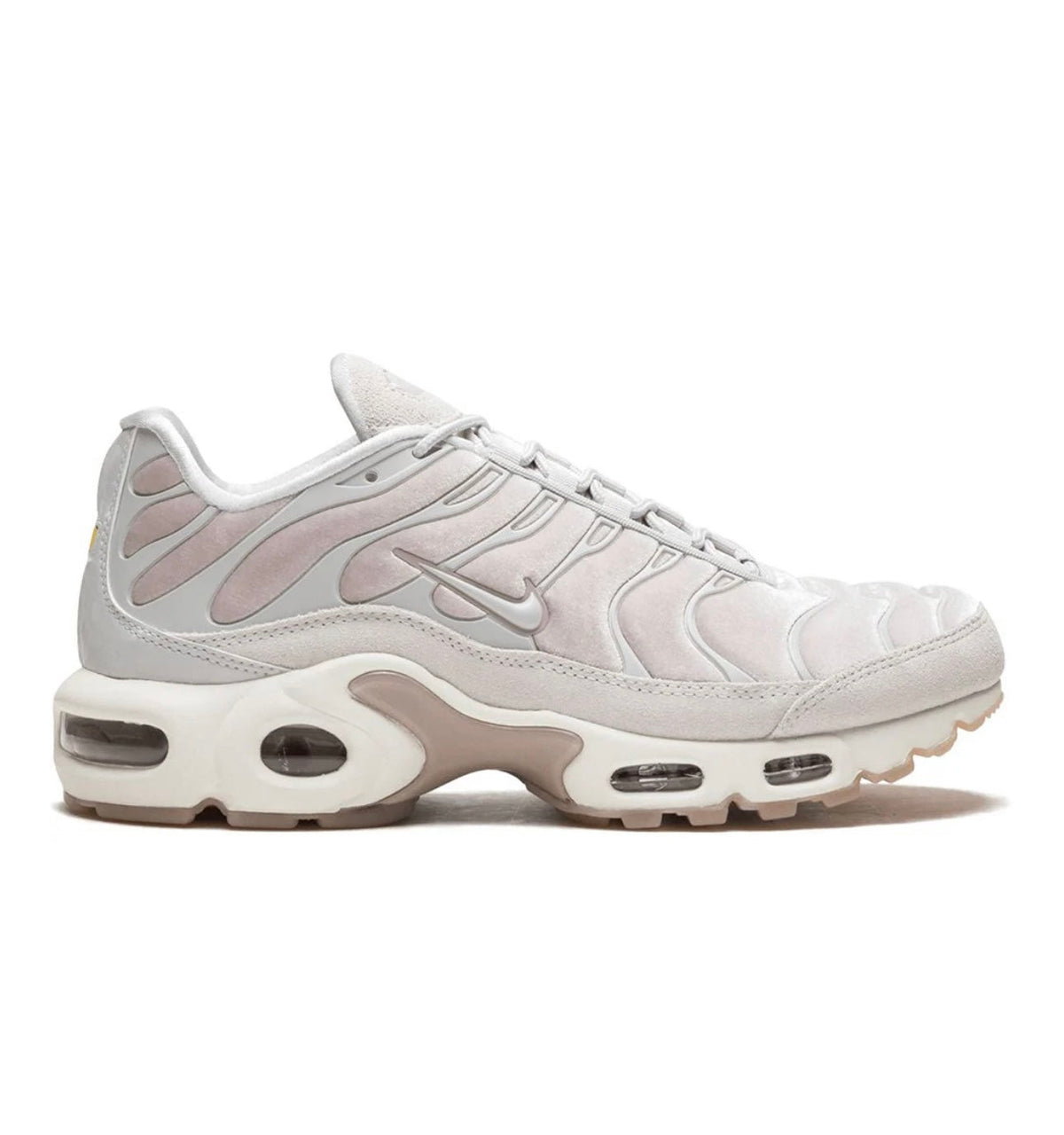 Nike Air max White Pink - high-performance athletic footwear in White with advanced cushioning