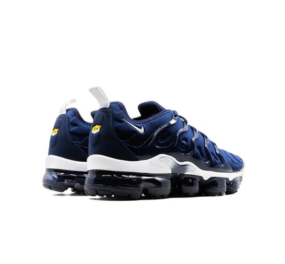 Nike Vapormax blue - high-performance athletic footwear in Blue with advanced cushioning