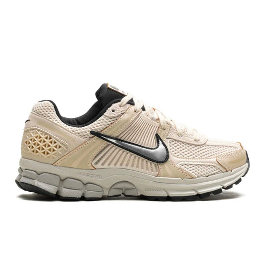 Nike Zoom Vomero 5 Beige - high-performance athletic footwear in Beige with advanced cushioning