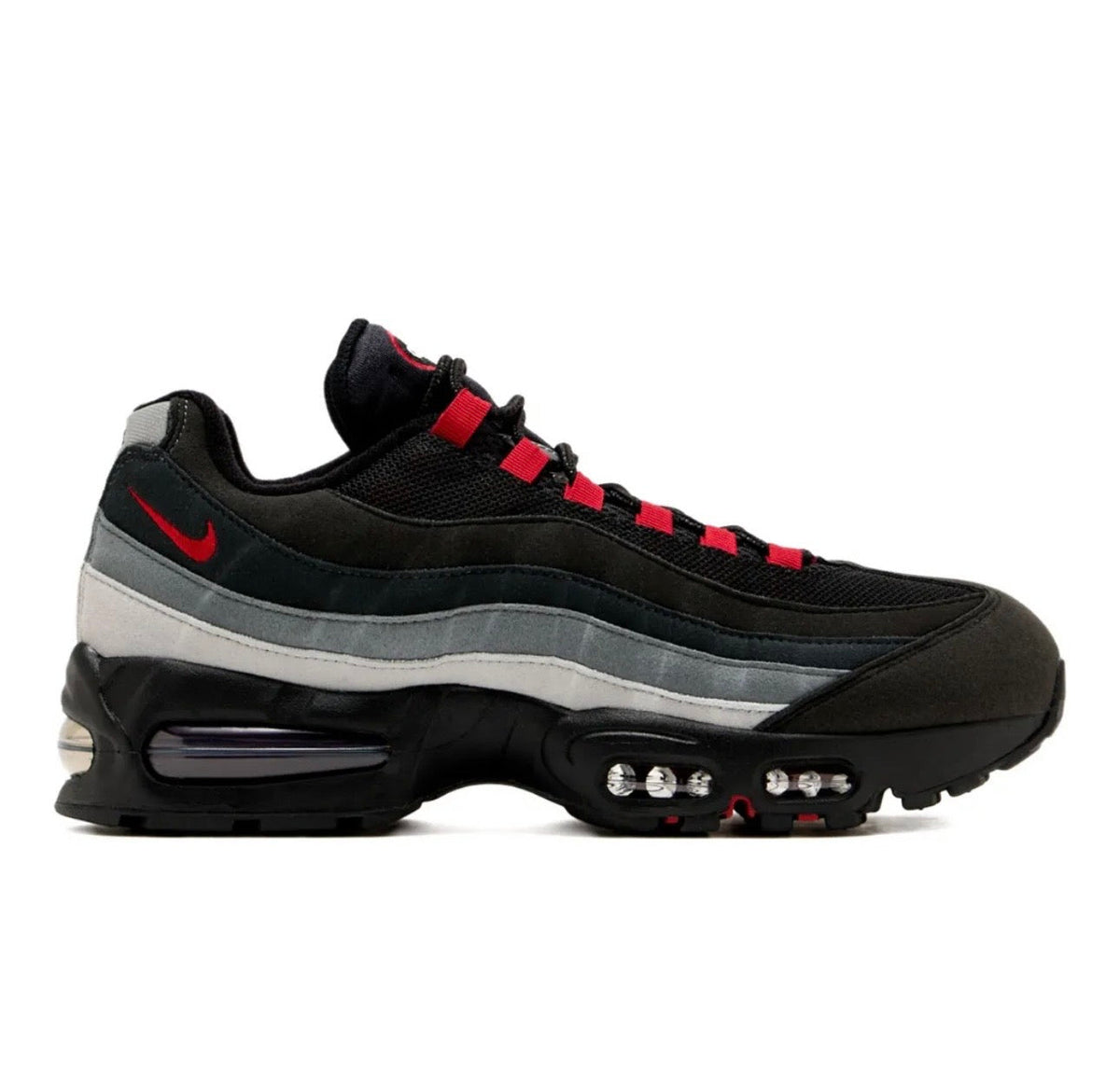 Nike air Vapormax 95?black red - high-performance athletic footwear in Black with advanced cushioning