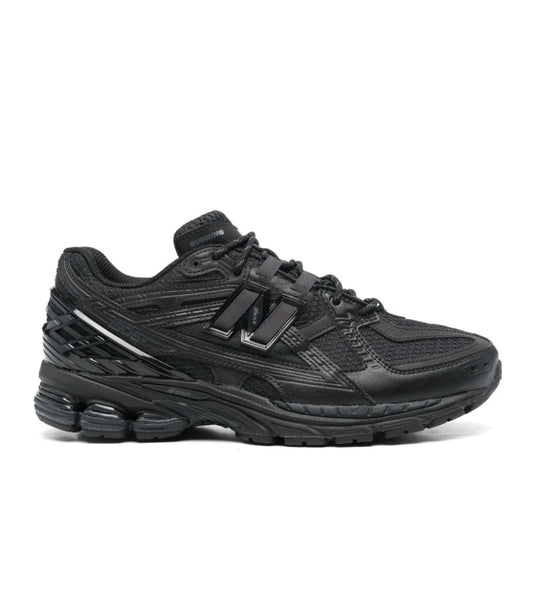 New Balance 1906 Black - high-performance athletic footwear in Black with advanced cushioning