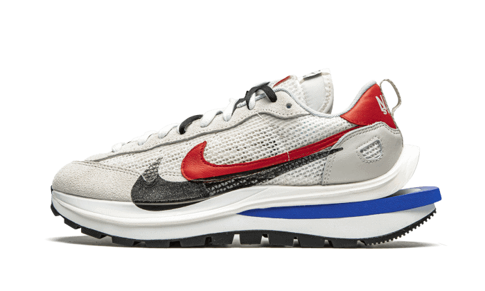 Nike X Sacai Vaporwafflle Sport Fuchsia Game Royal - high-performance athletic footwear with advanced cushioning